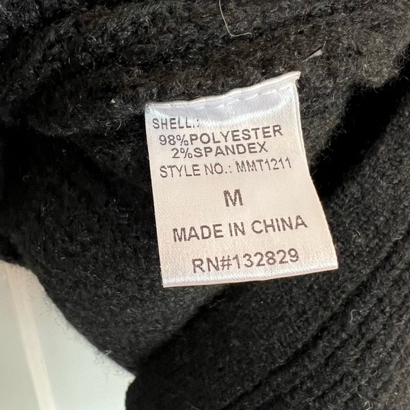 Sweater vest - Picture 3 of 3